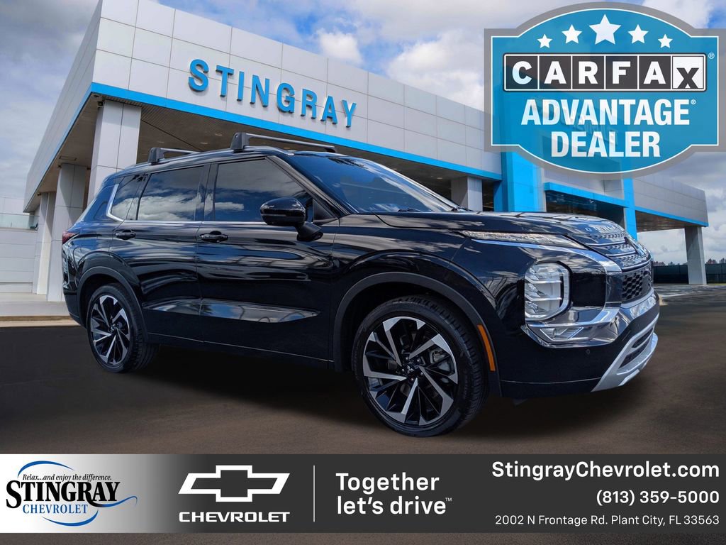 2022 Mitsubishi Outlander SEL's photo