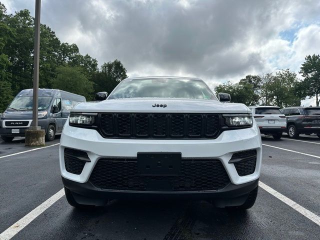 2025 Jeep Grand Cherokee Altitude X photo 13