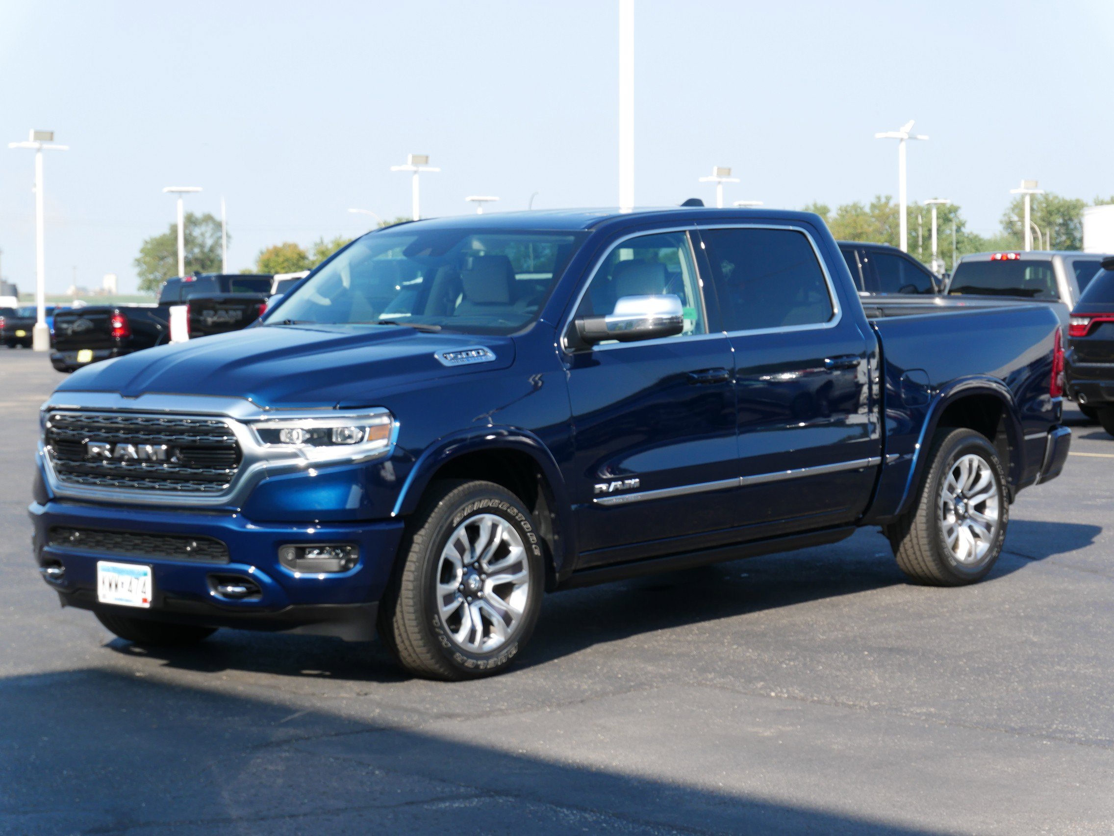 2023 Ram 1500 Limited photo 2
