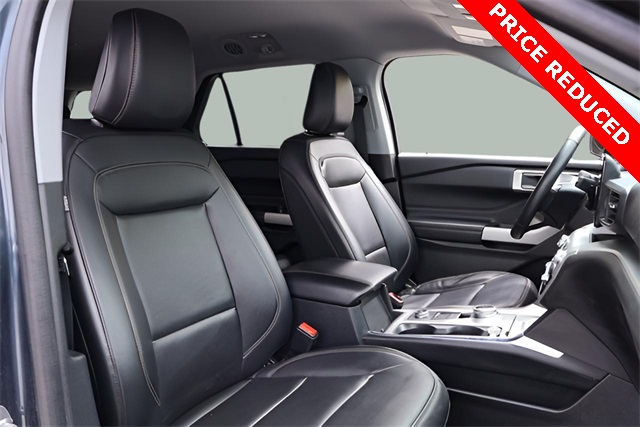 2022 Ford Explorer XLT photo 10