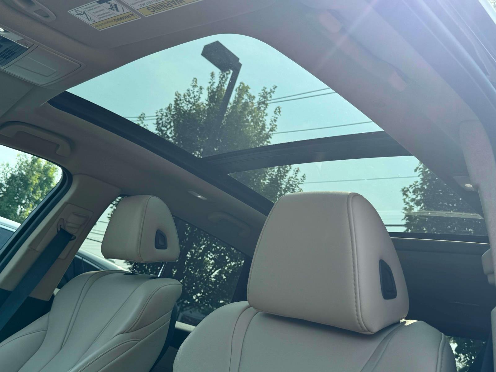 2023 Acura MDX SH-AWD photo 18