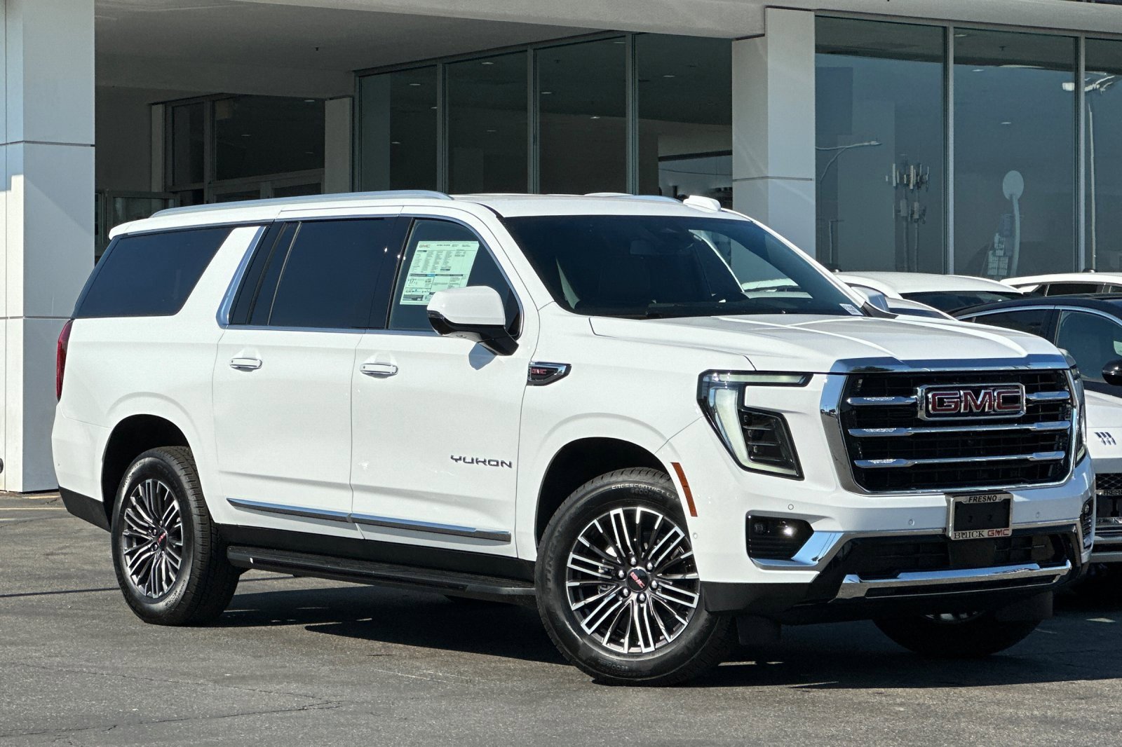 2026 Gmc Yukon XL photo 2