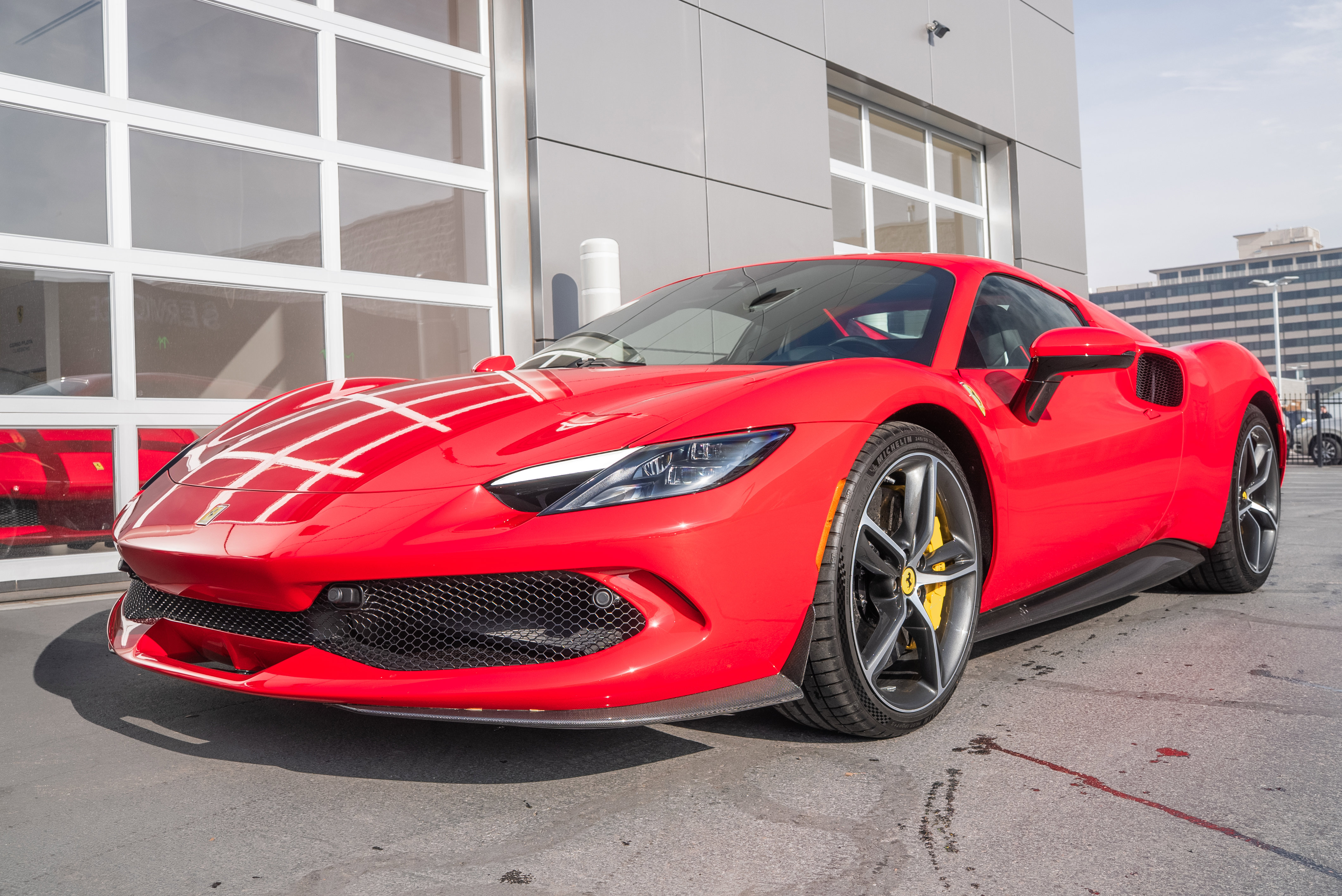 2025 Ferrari 296 Base