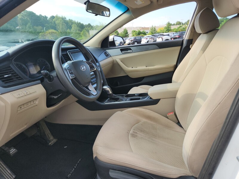 2019 Hyundai Sonata SE photo 10
