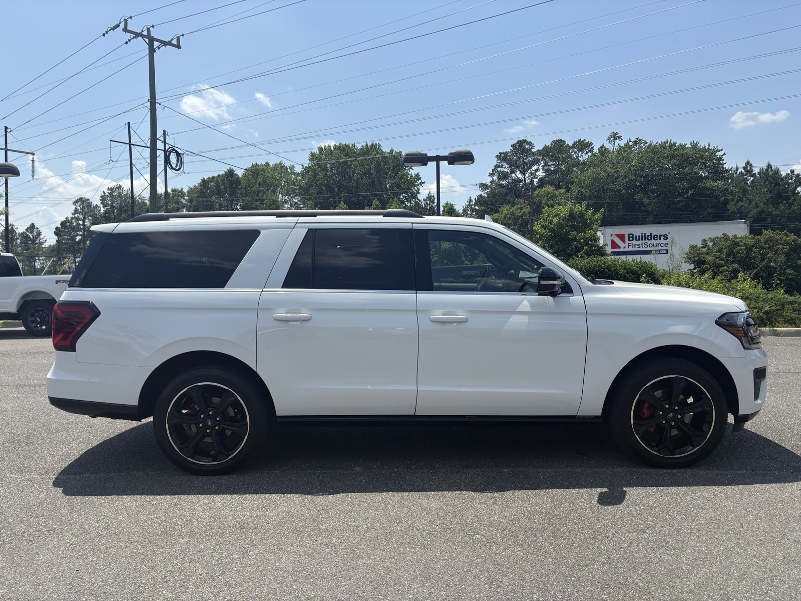 2024 Ford Expedition MAX Limited photo 4