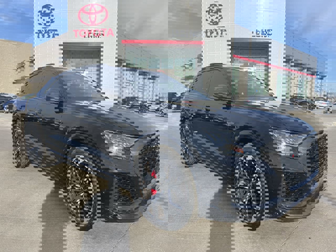 2021 Audi RS Q8 Base's photo