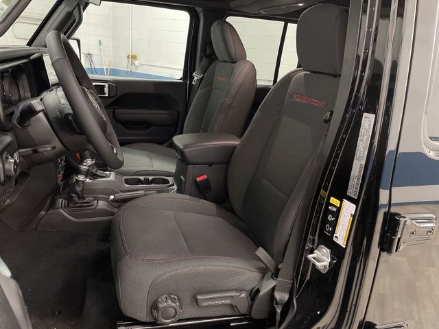 2025 Jeep Wrangler Rubicon photo 4