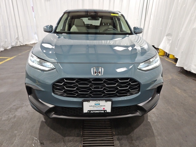 2026 Honda HR-V LX photo 7