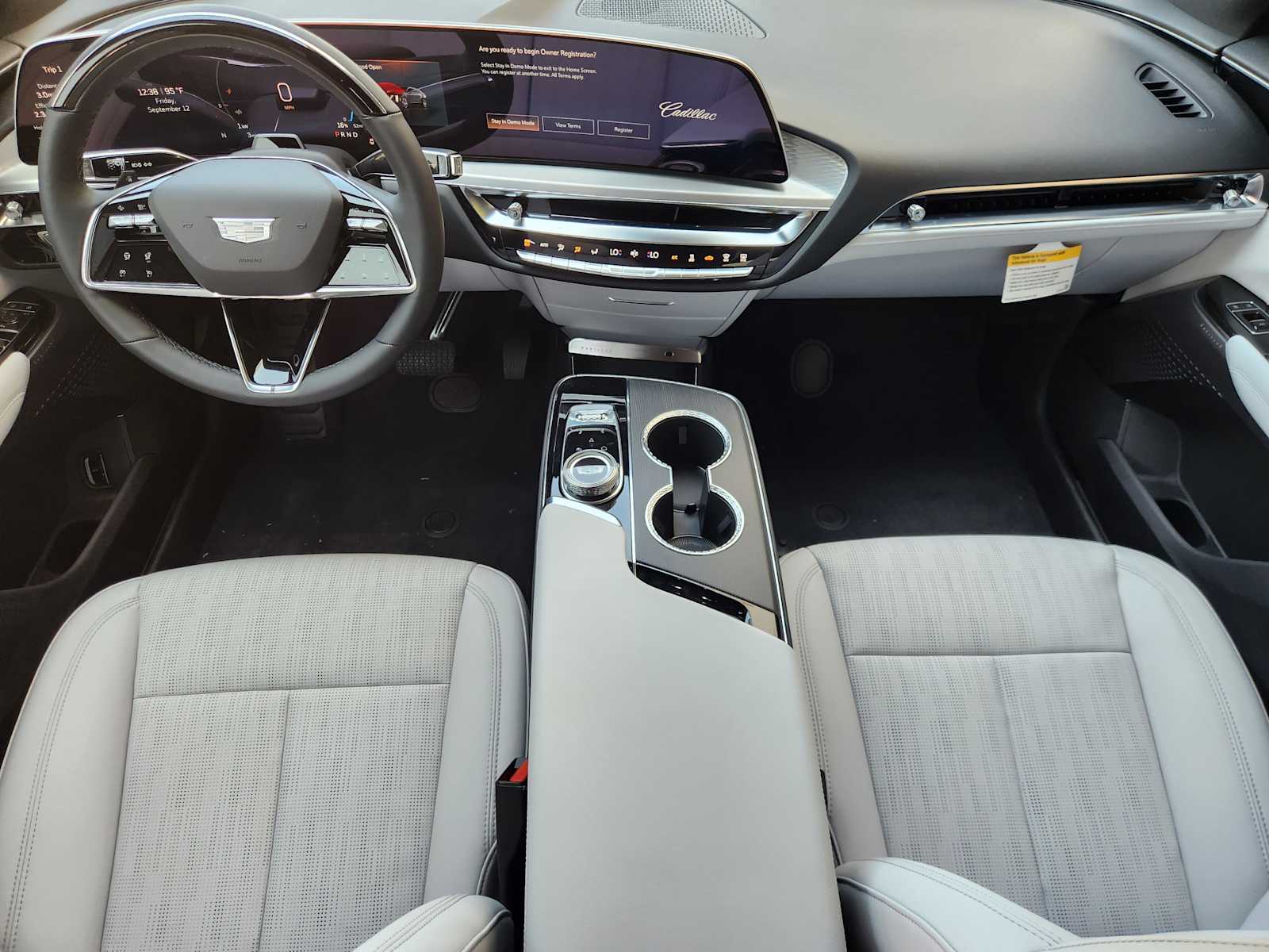 2026 Cadillac Lyriq Sport photo 16