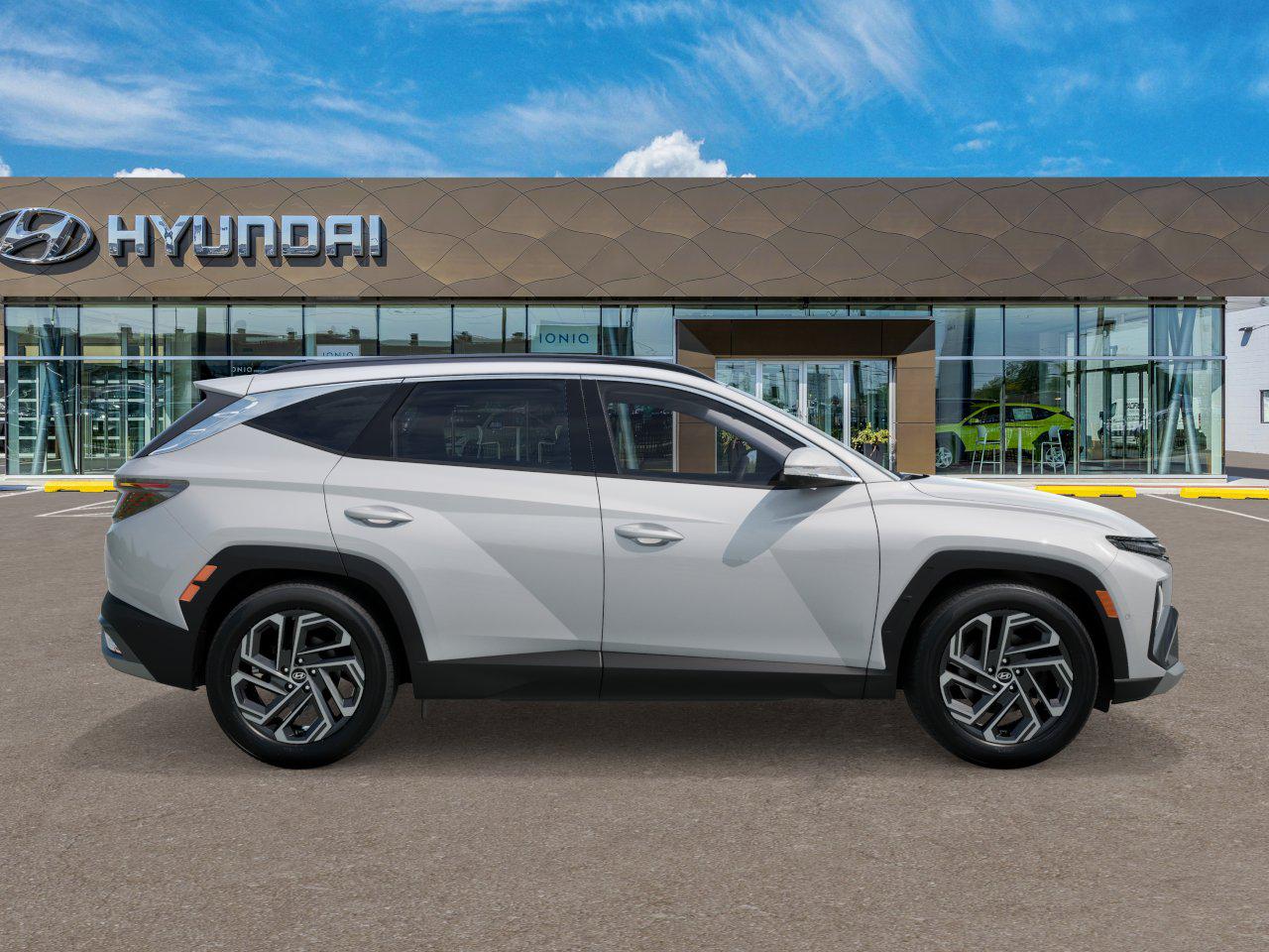 2025 Hyundai Tucson Hybrid Limited Sport photo 7