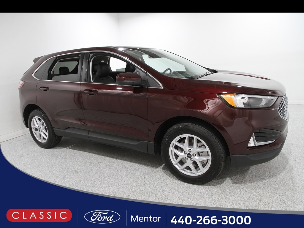 2024 Ford Edge SEL's photo