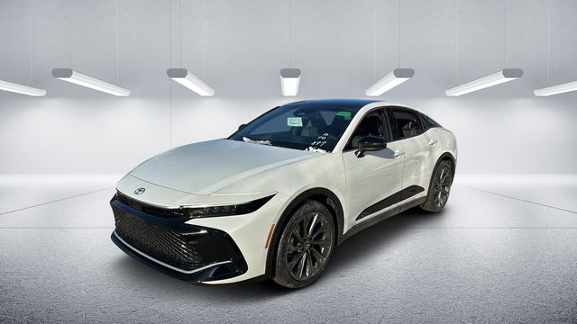 2026 Toyota Crown Limited's photo