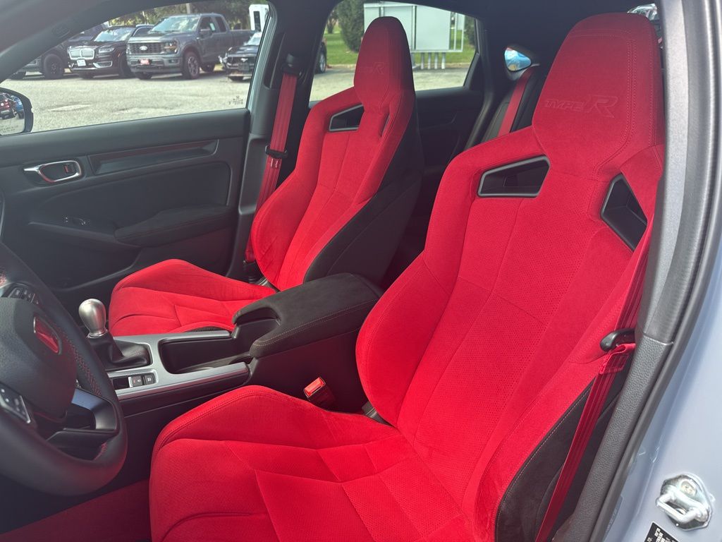 2024 Honda Civic Type R photo 11