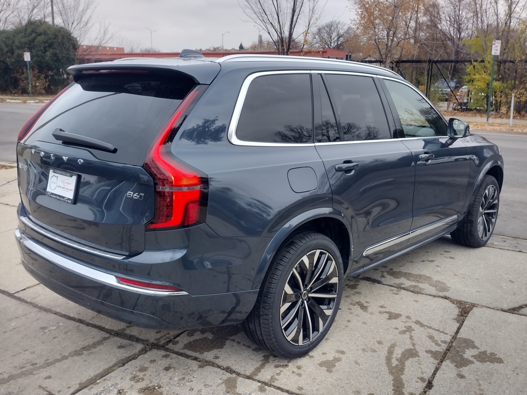 2026 VOLVO XC90 - Image 8