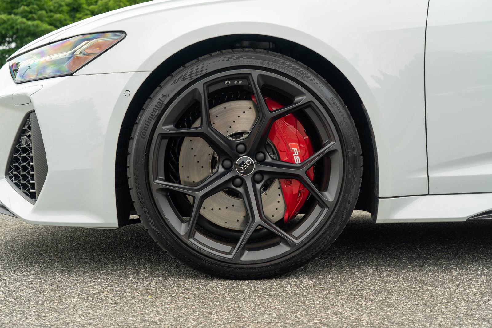 2024 Audi RS 6 Avant Performance photo 9