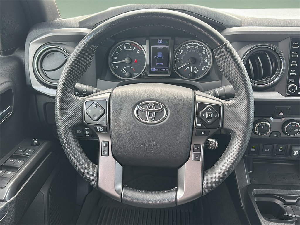 2021 Toyota Tacoma TRD Sport V6 photo 4