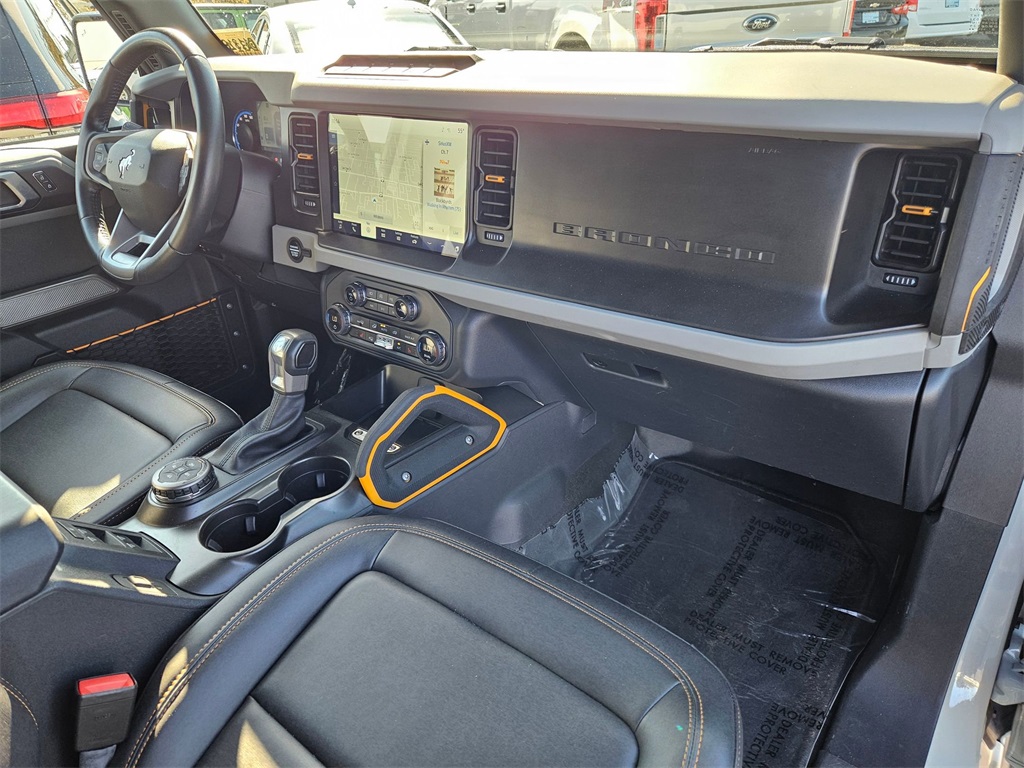 2023 Ford Bronco Badlands photo 32