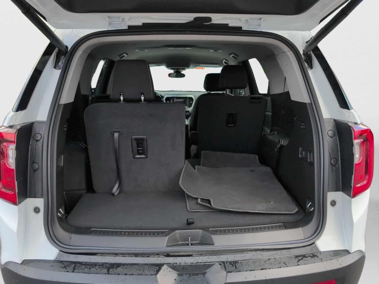 2023 Gmc Acadia SLE photo 17