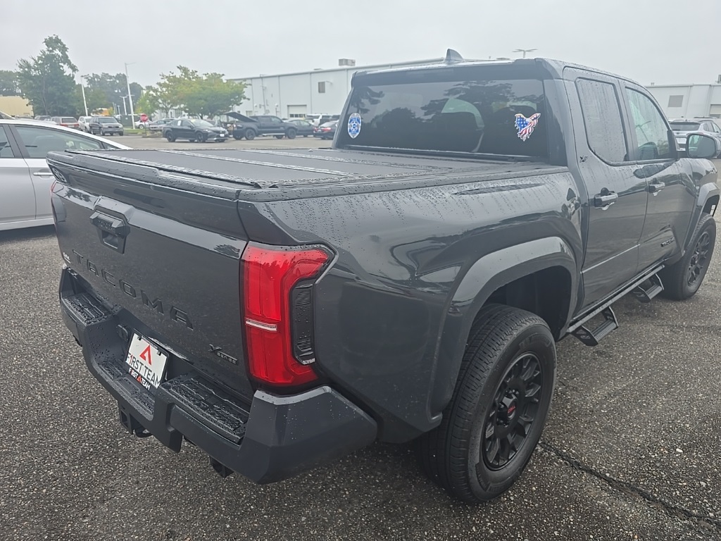 2024 Toyota Tacoma SR5 photo 4