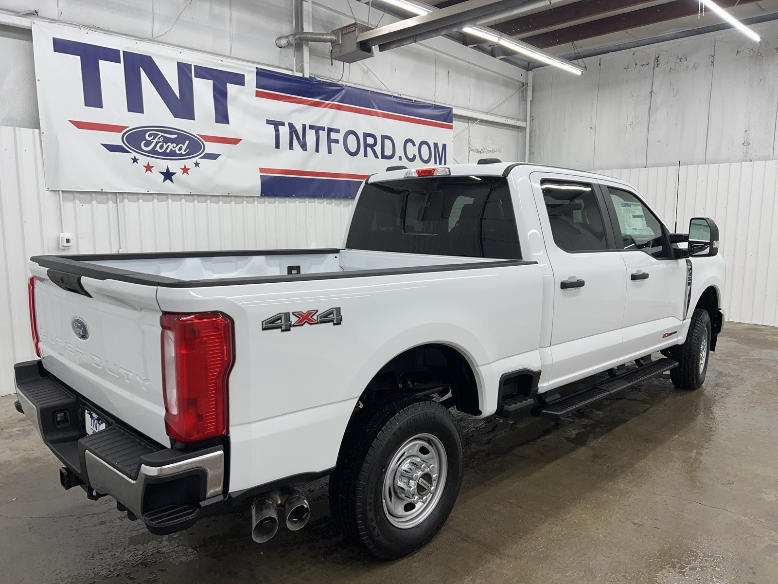 2025 Ford F-350 XL photo 4