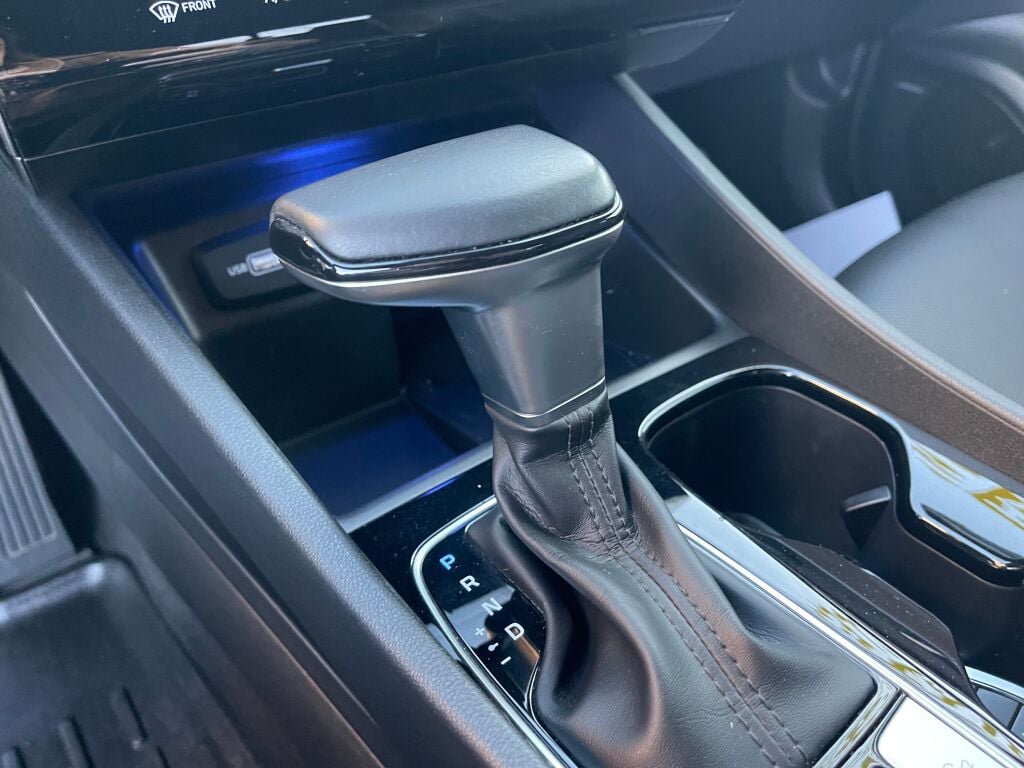 2022 Hyundai Santa Cruz Limited photo 11