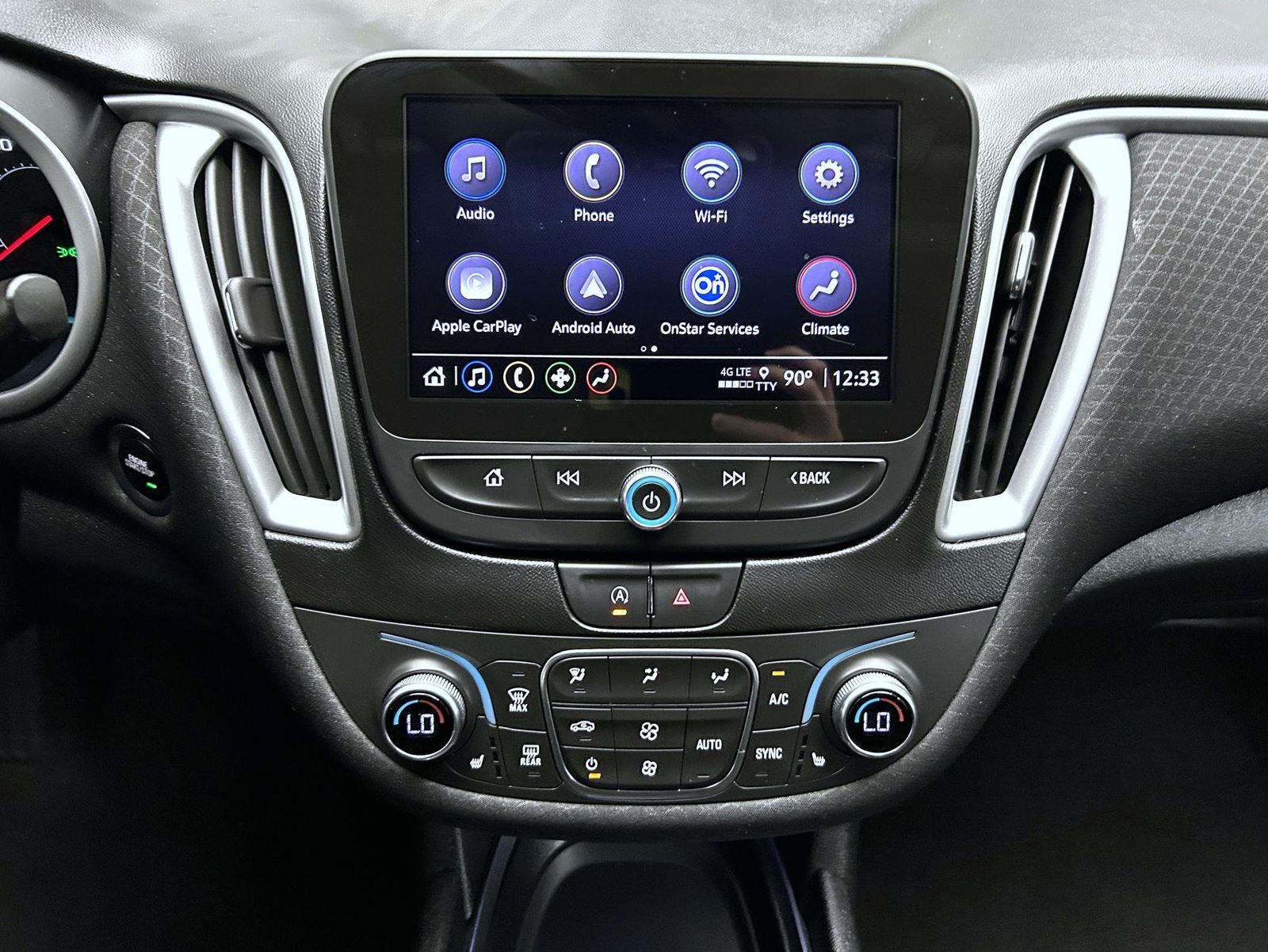 2023 Chevrolet Malibu 1LT photo 13