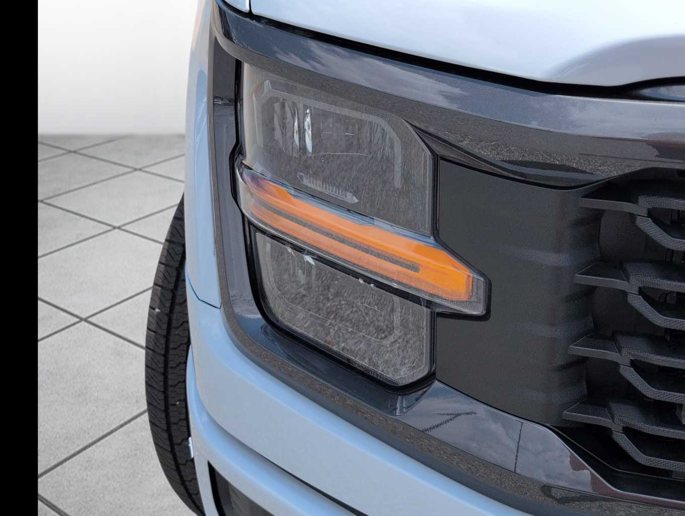 2025 Ford F-150 STX photo 3