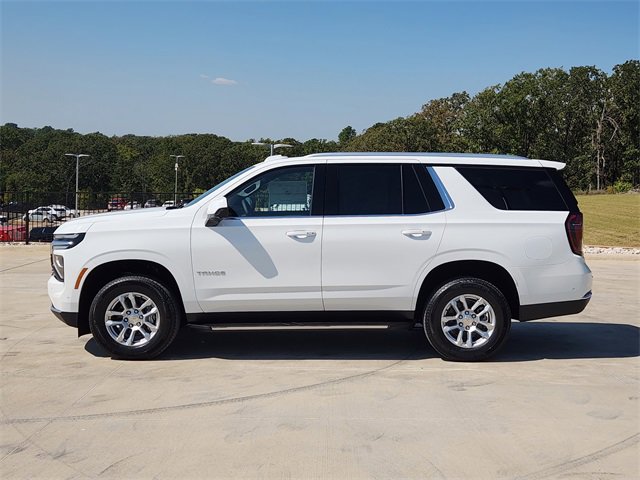 2026 Chevrolet Tahoe LS photo 3
