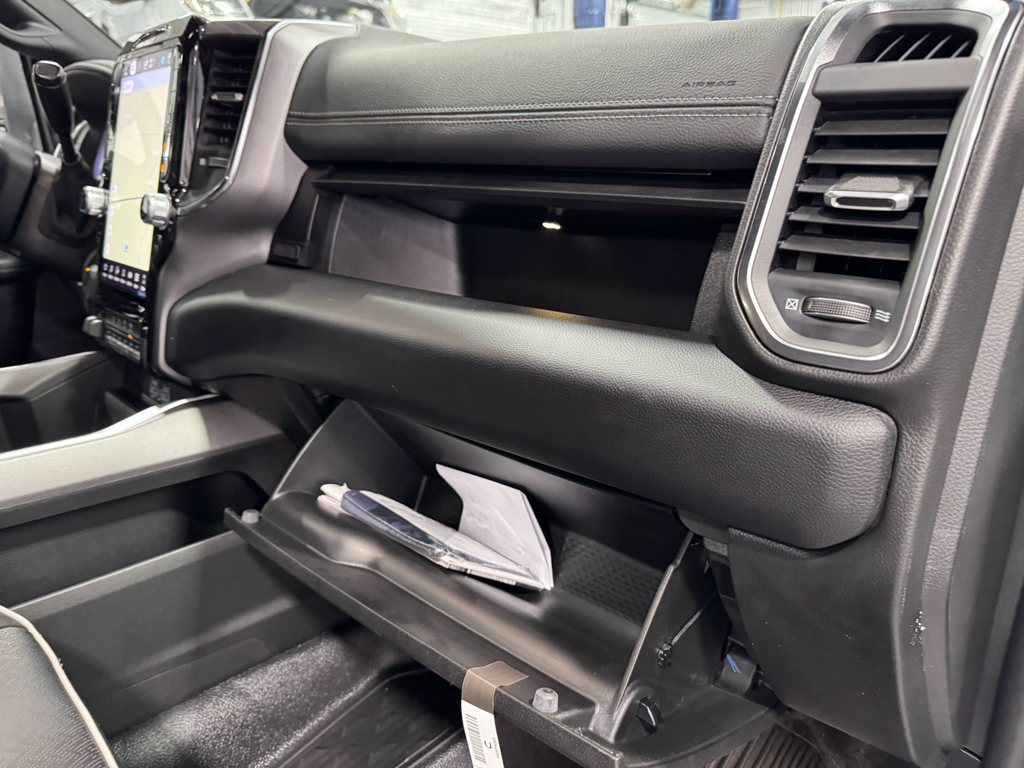 2025 Ram 4500 photo 18