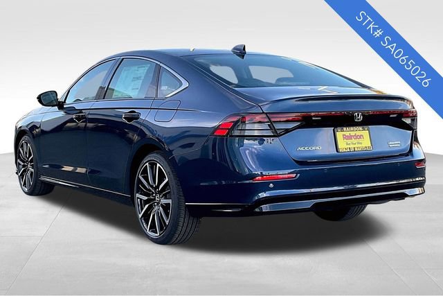 2025 Honda Accord Hybrid Touring photo 3