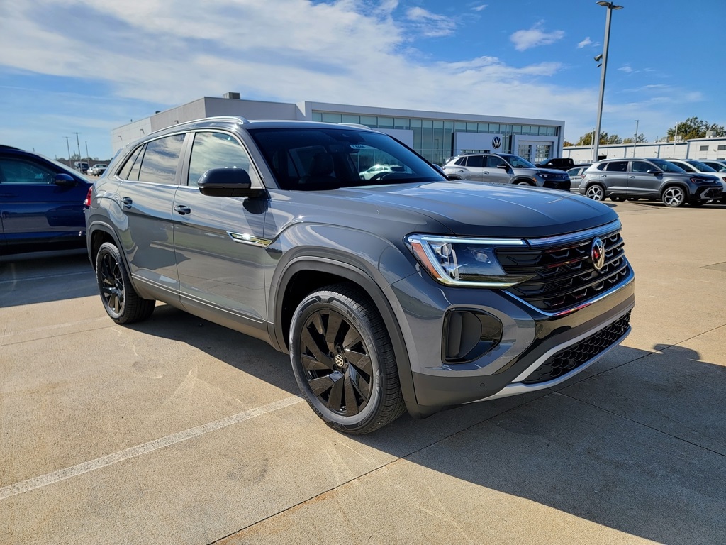 2026 Volkswagen Atlas Cross Sport SE w/Tech's photo