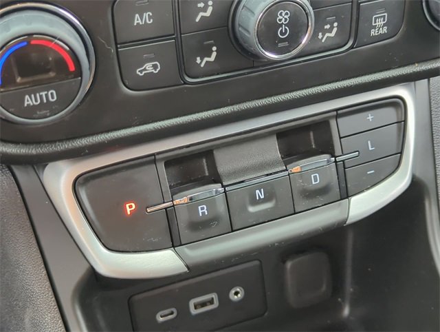 2022 Gmc Terrain SLE photo 6
