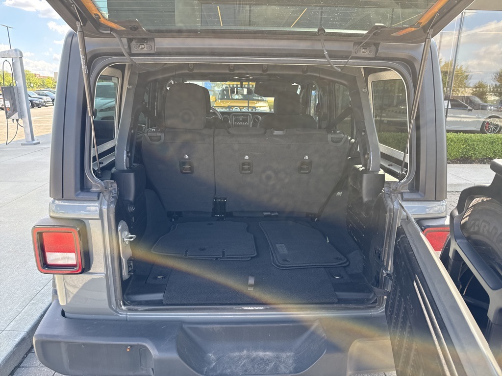 2022 Jeep Wrangler Unlimited Sport Altitude photo 19