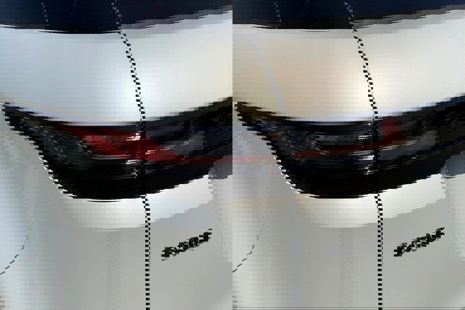 2026 Land Rover Range Rover Evoque S photo 5