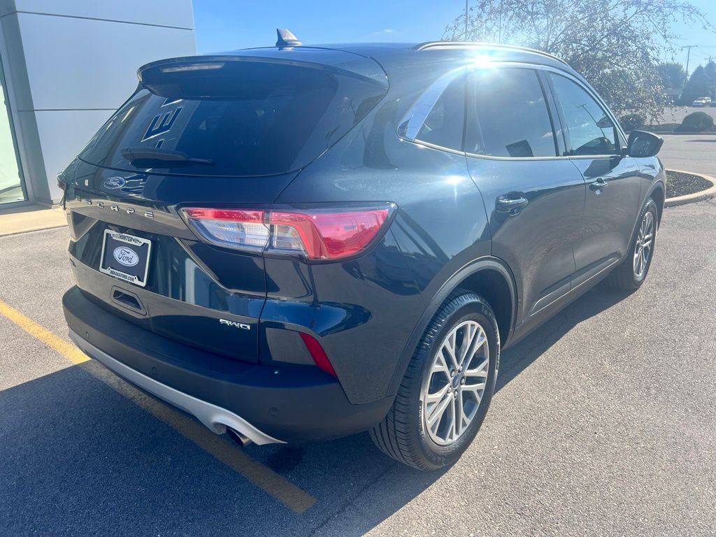 2022 Ford Escape SEL photo 41