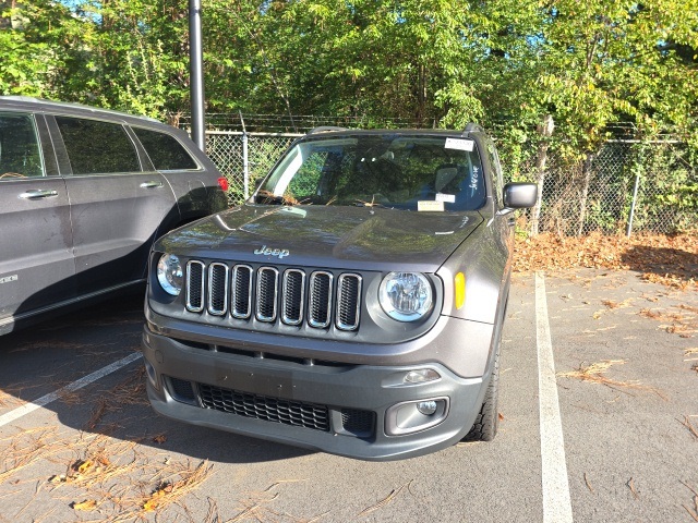 2018 Jeep Renegade Latitude North Edition photo 2