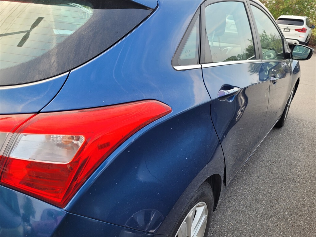 2015 Hyundai Elantra GT Base photo 4