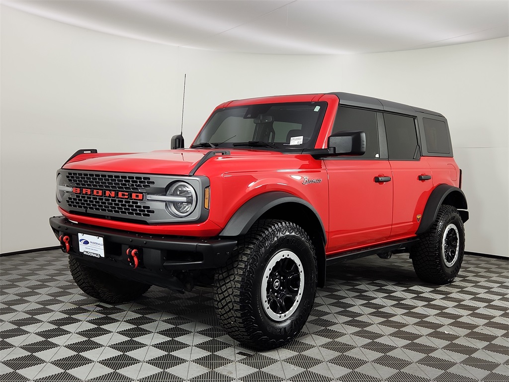 2023 Ford Bronco 4-Door Badlands's photo