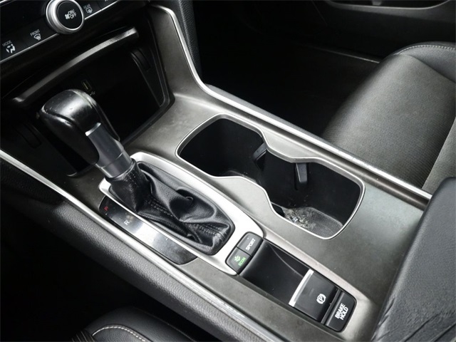 2018 Honda Accord Sport photo 28