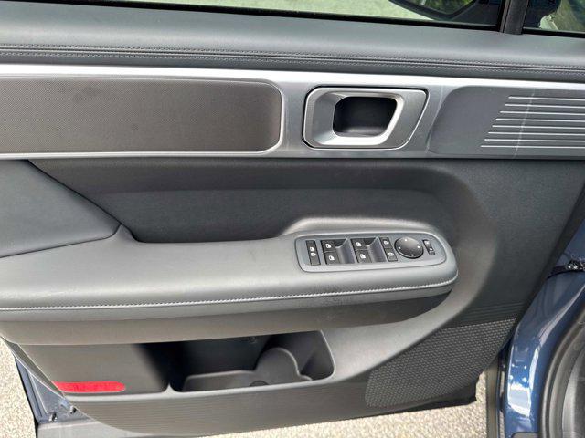 2026 Hyundai Santa Fe SEL photo 7
