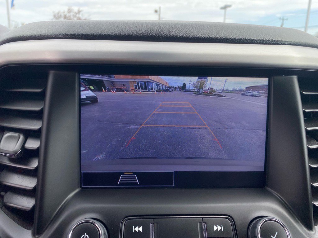 2022 Gmc Acadia SLE photo 16