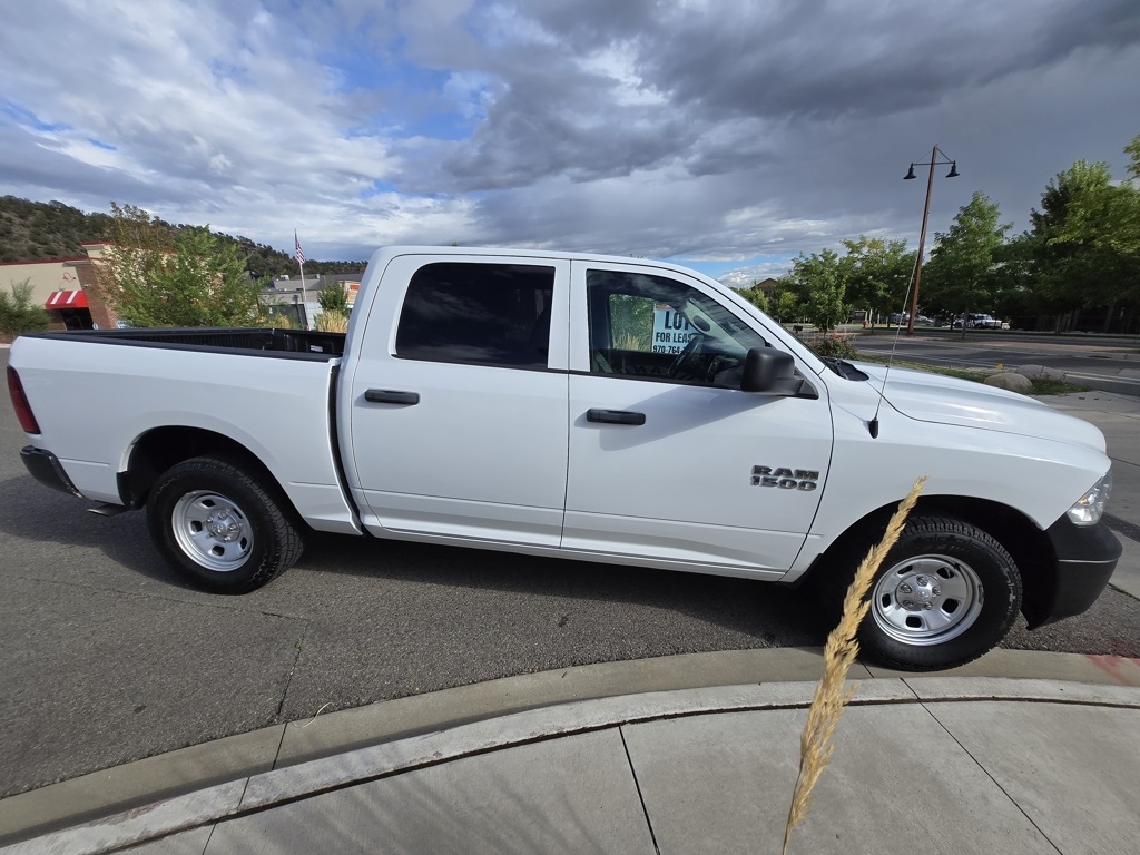 2016 Ram 1500 Tradesman photo 4