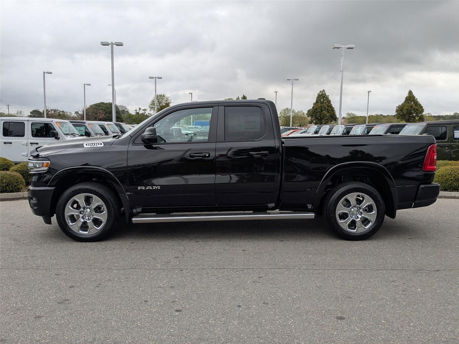 2025 Ram 1500 Big Horn photo 7