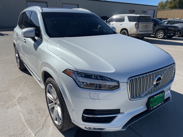 2017 Volvo XC90 T6 Inscription photo 3