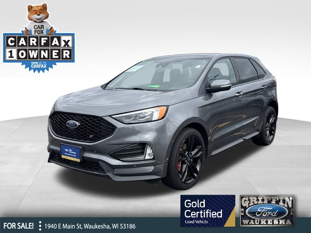 2022 Ford Edge ST's photo