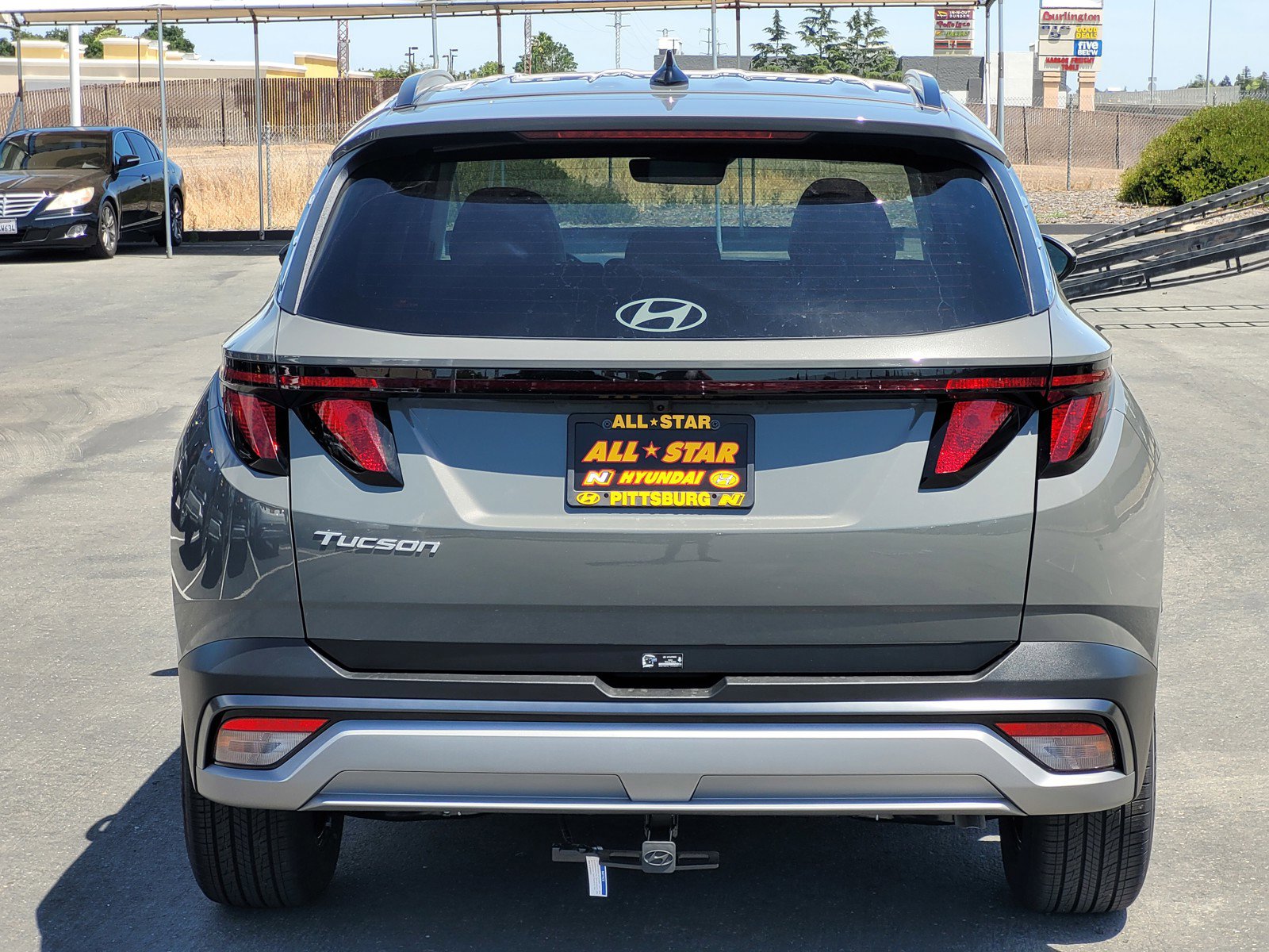 2025 Hyundai Tucson SEL photo 3