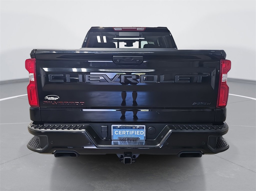 2022 Chevrolet Silverado 1500 RST photo 2
