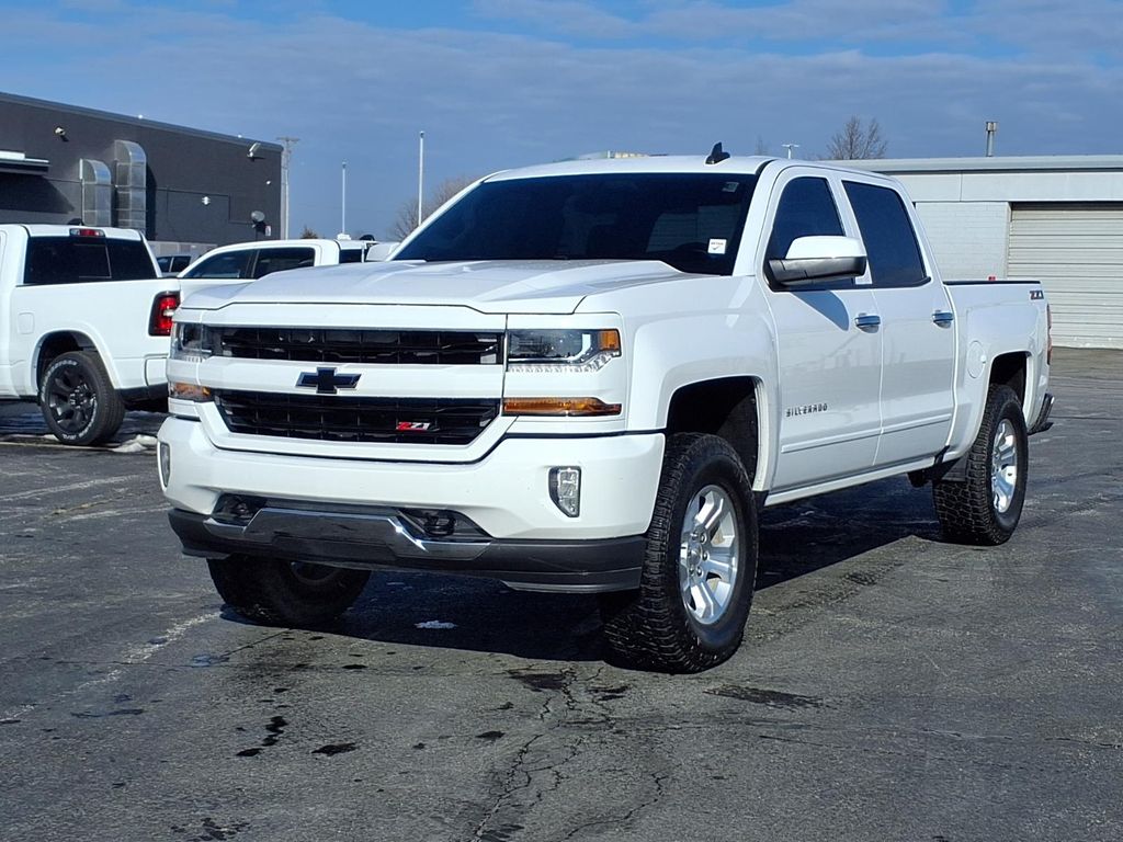 Used 2017 Chevrolet Silverado 1500 LT Z71 with VIN 3GCUKREC1HG248607 for sale in Kansas City