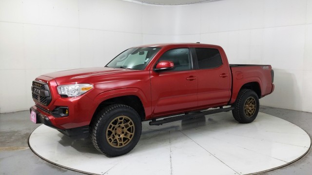 2022 Toyota Tacoma SR