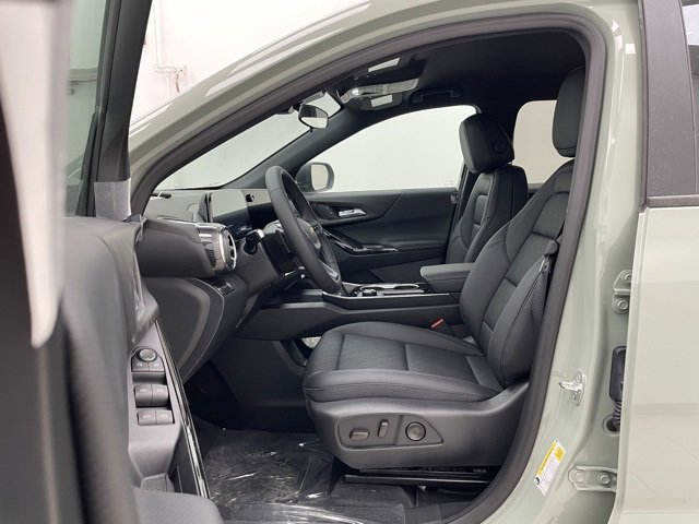 2026 Chevrolet Equinox LT photo 7
